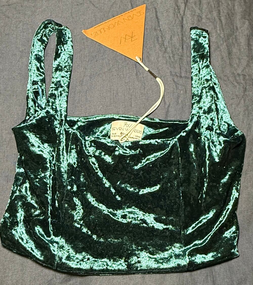 NWT Green Velvet Cropped Tank Top Size US 6